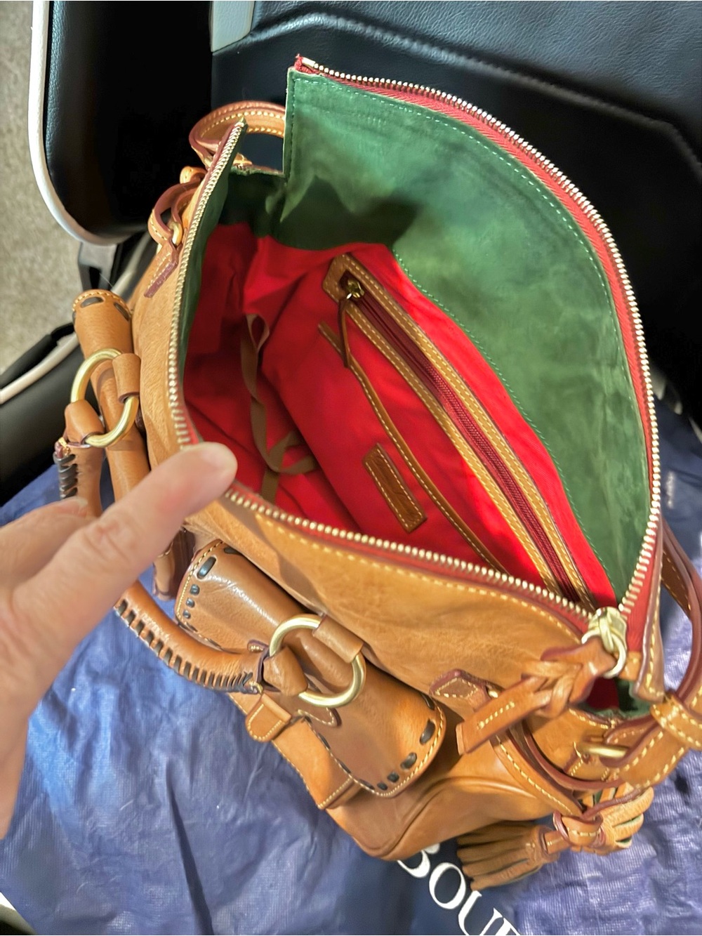 Dooney & Bourke  Leather Double-Pocket Satchel Brand New - Picture 3 of 4